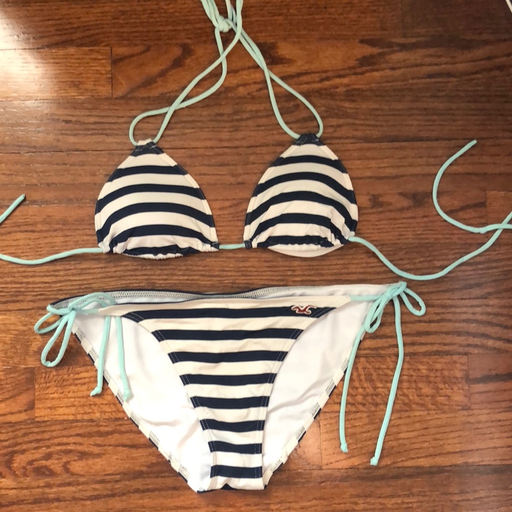 Stripes Hollister String Bikini
